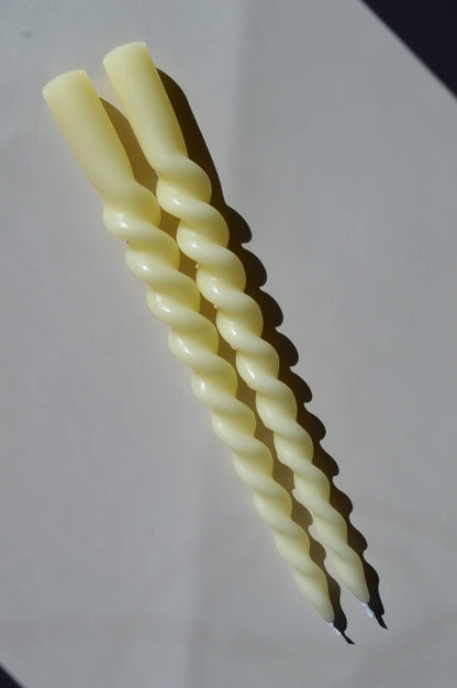 ENERI - PEARL SPIRAL BEESWAX CANDLESTICKS - SET OF 2