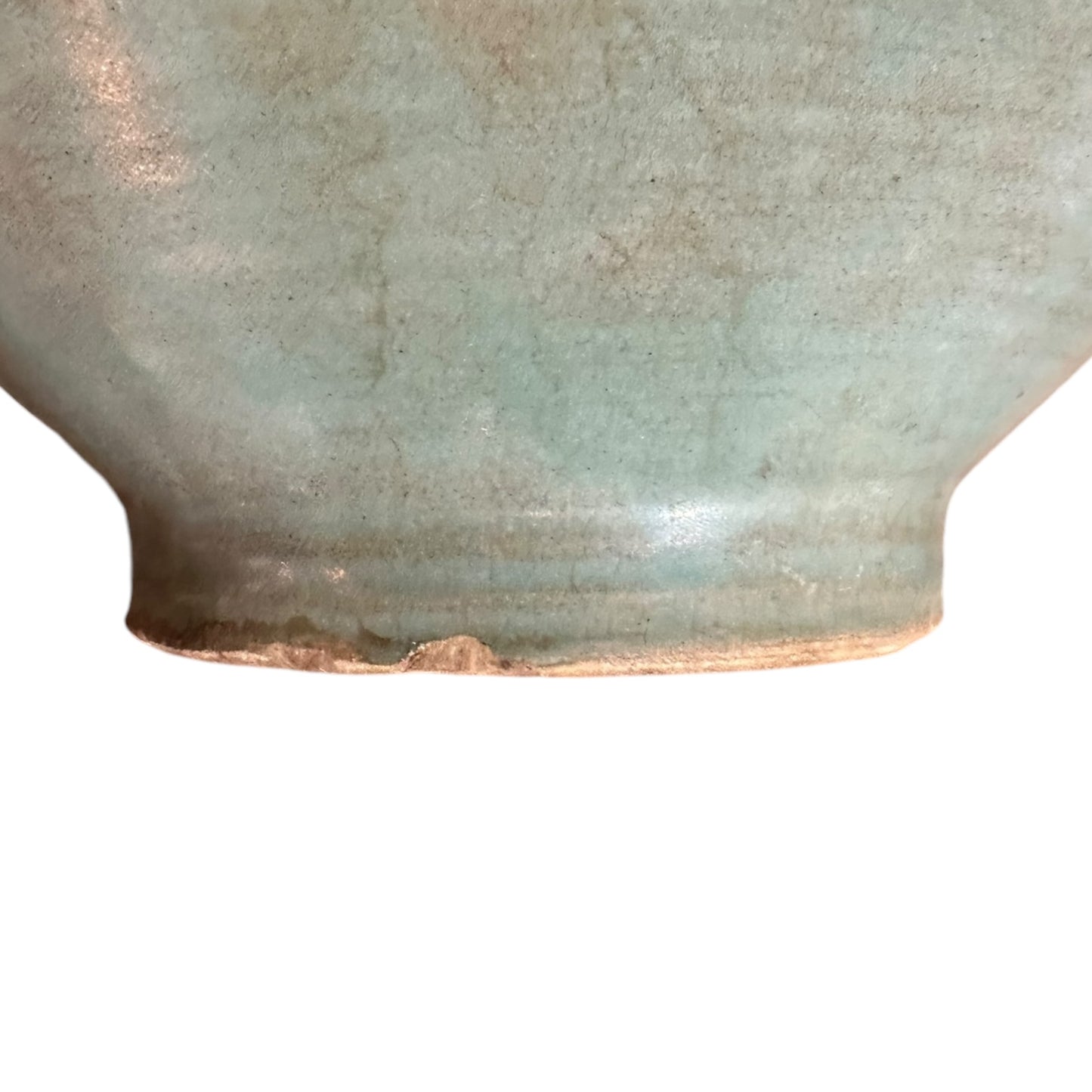 RIDGED POTTERY VASE