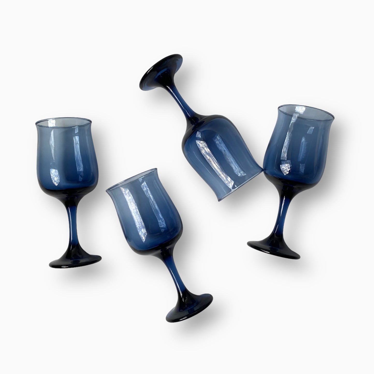 SET OF FOUR BLUE TULIP WINE GOBLETS GLASSES