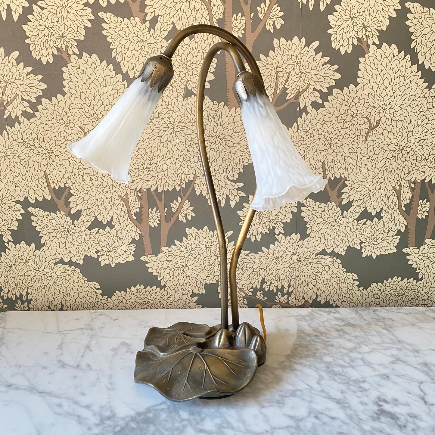 Vintage Double Gooseneck Lily Pad Lamp Metal Frosted Glass