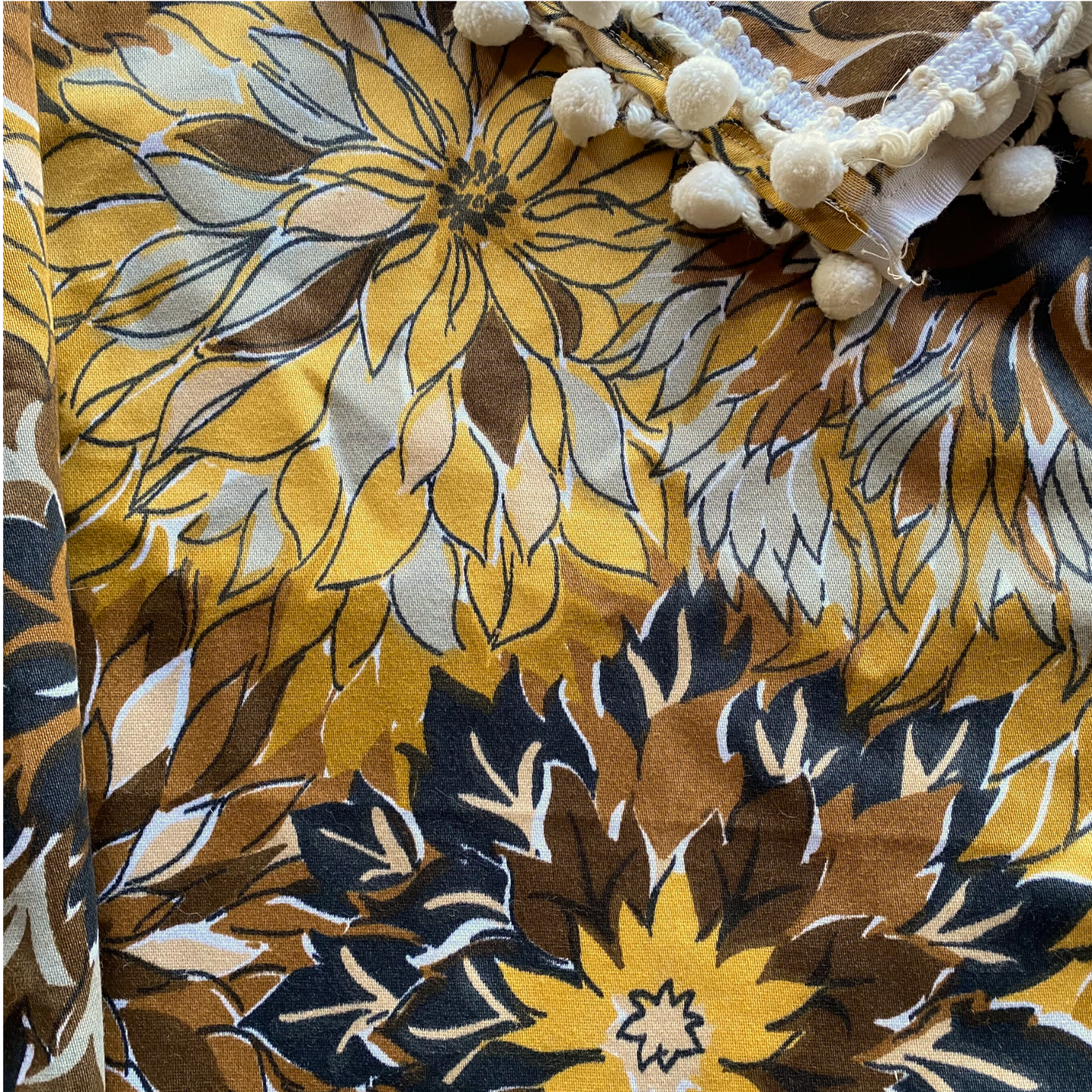 Vintage Mid-Century Modern Floral Tablecloth