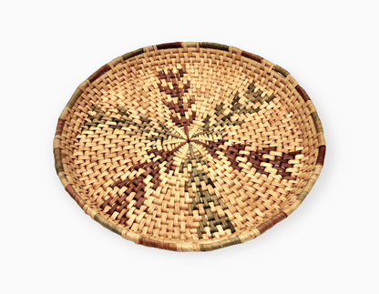 WOVEN WICKER TRAY